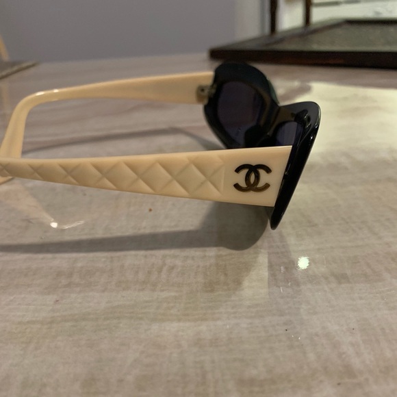 CHANEL Accessories - Chanel quilted retro sunglasses